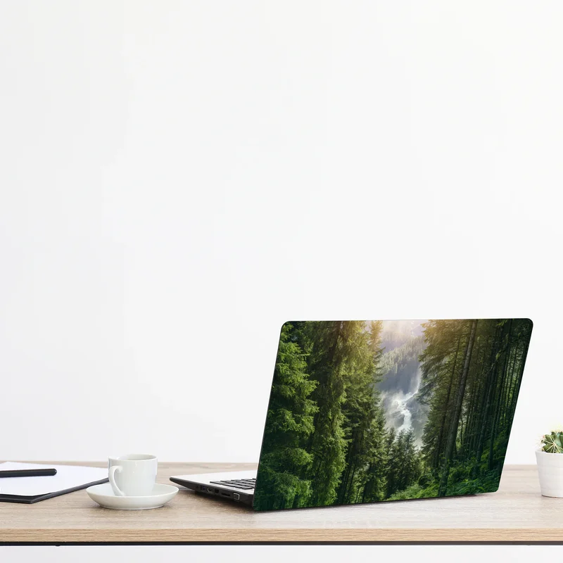 Laptop-Aufkleber Krimml wasserfall im üppigen alpinen wald Laptop-Aufkleber Krimml wasserfall im üppigen alpinen wald