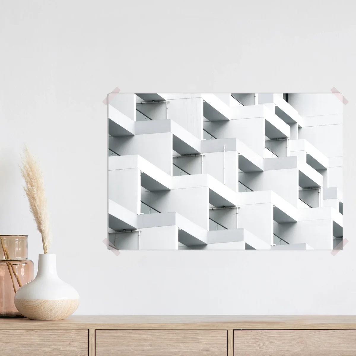 Poster weiße betonfassade im geometrischen muster Poster weiße betonfassade im geometrischen muster