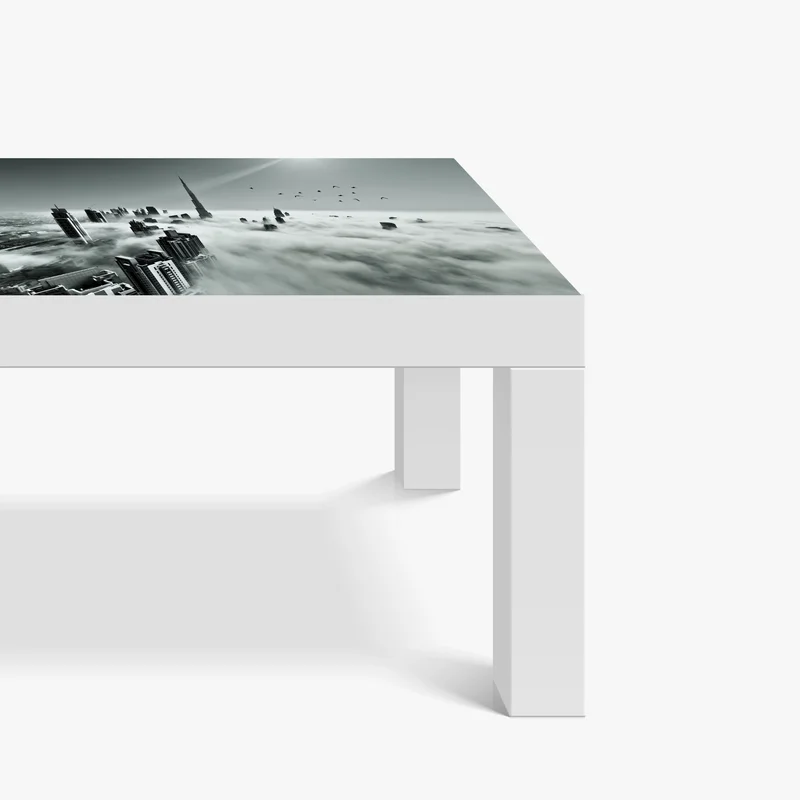 Tischaufkleber und Schreibtischaufkleber neblige skyline von Dubai über den wolken