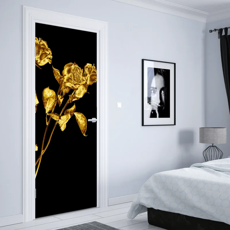 Türaufkleber goldene rosen vor schwarzem hintergrund