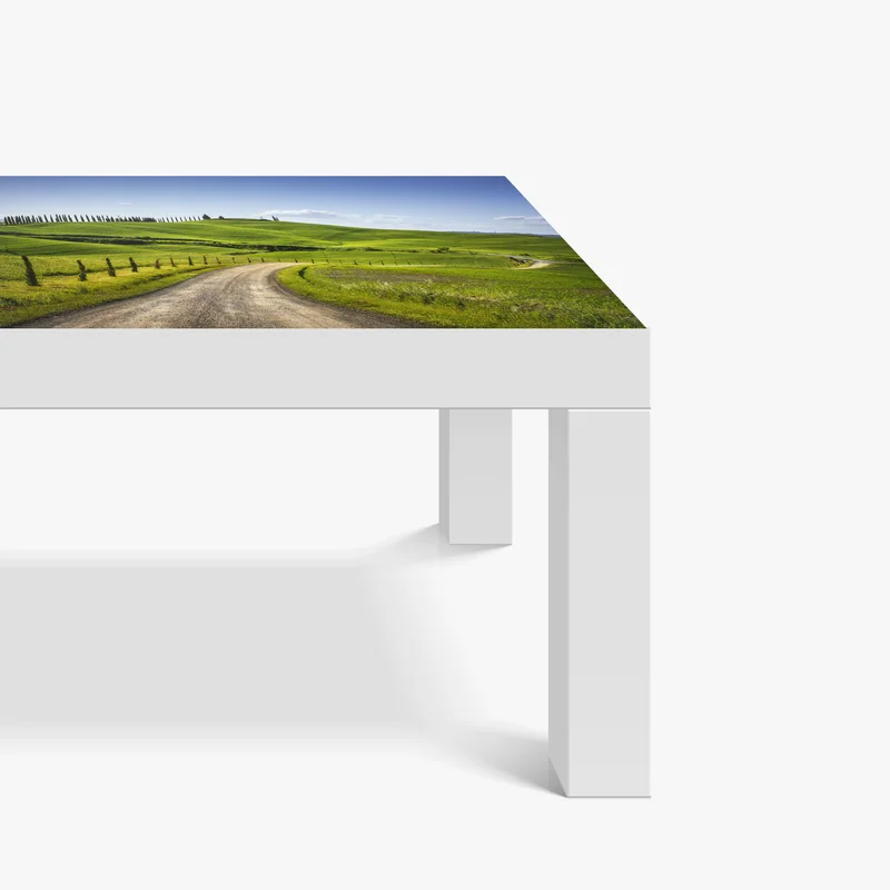 Tischaufkleber und Schreibtischaufkleber ländliche straße in der Toskana durch grüne hügel Tischaufkleber und Schreibtischaufkleber ländliche straße in der Toskana durch grüne hügel