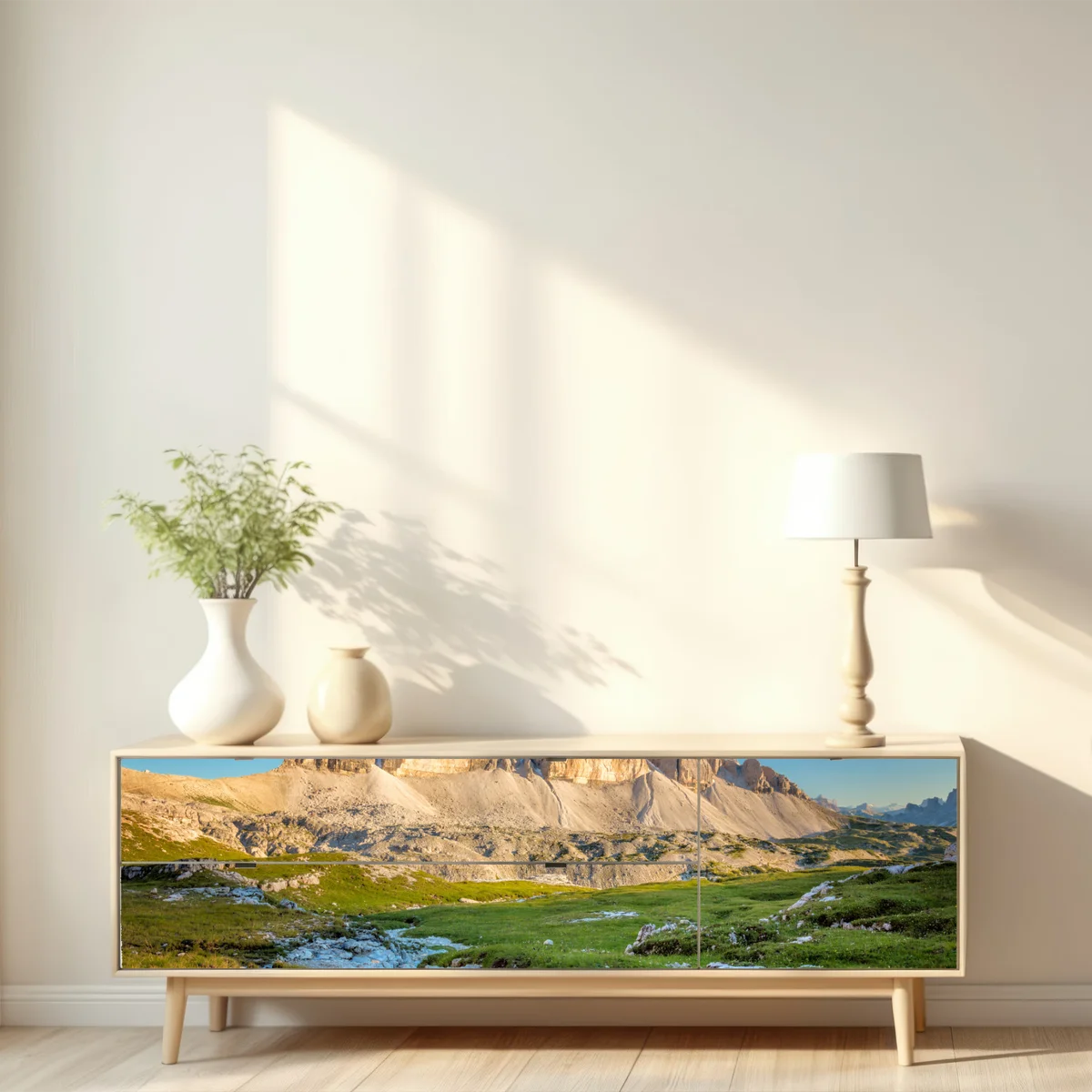 Repositionierbarer Aufkleber Tre Cime di Lavaredo über der alpenwiese Repositionierbarer Aufkleber Tre Cime di Lavaredo über der alpenwiese