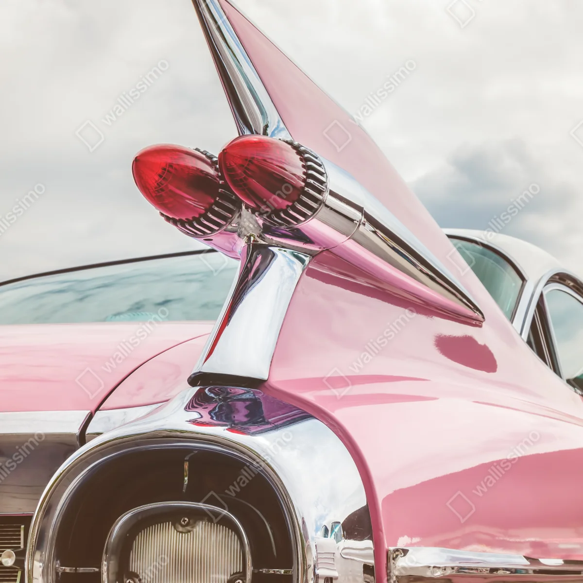 Repositionierbarer Aufkleber rosa retro klassisches auto heckflosse Repositionierbarer Aufkleber rosa retro klassisches auto heckflosse