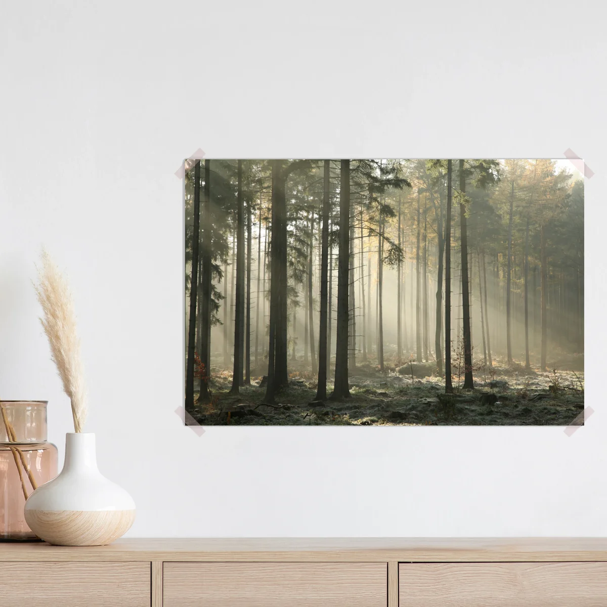 Poster nebliger morgenwald mit sonnenstrahlen Poster nebliger morgenwald mit sonnenstrahlen