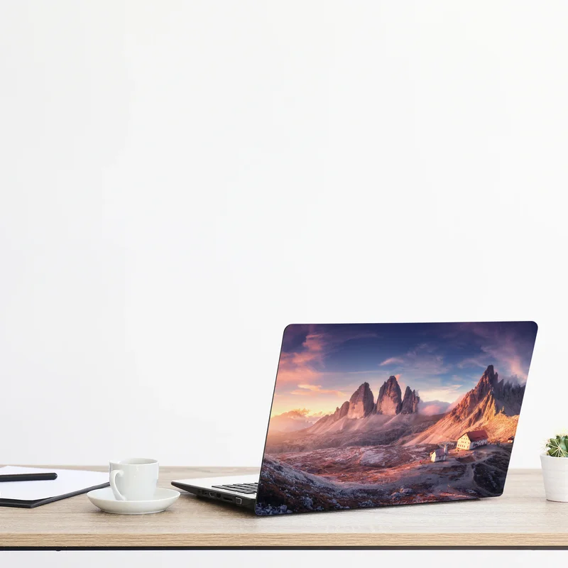 Laptop-Aufkleber sonnenaufgang über den gipfeln der Dolomiten